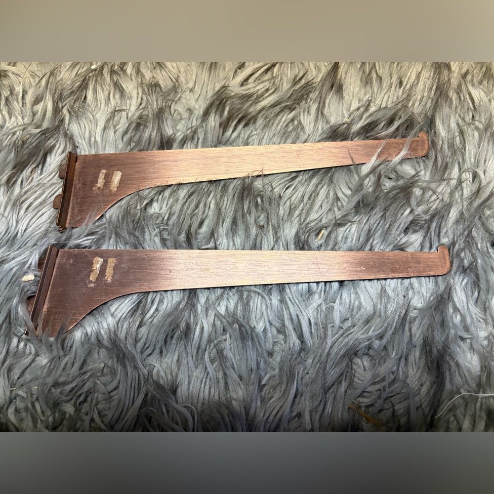 22 Rose Gold shelf brackets